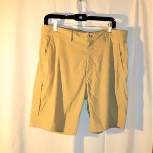 The Best ~~~ EDDIE BAUER ~~~ SHORTS / 2 Zippered Pockets